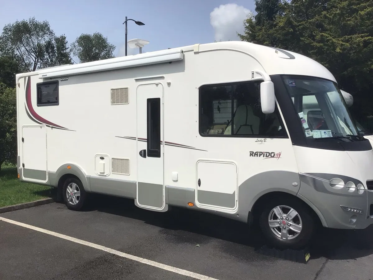 2016 Rapido 880 For Sale. - Image 2