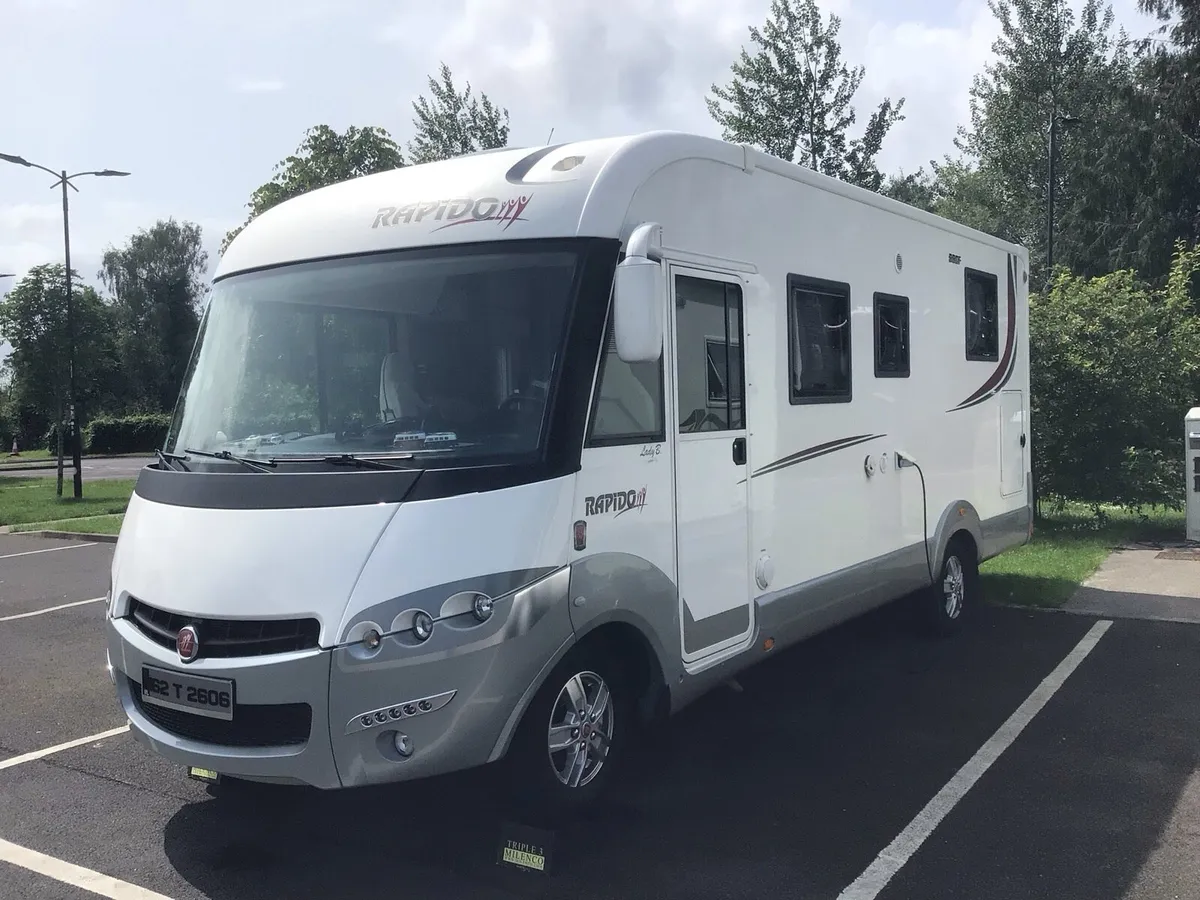 2016 Rapido 880 For Sale. - Image 3
