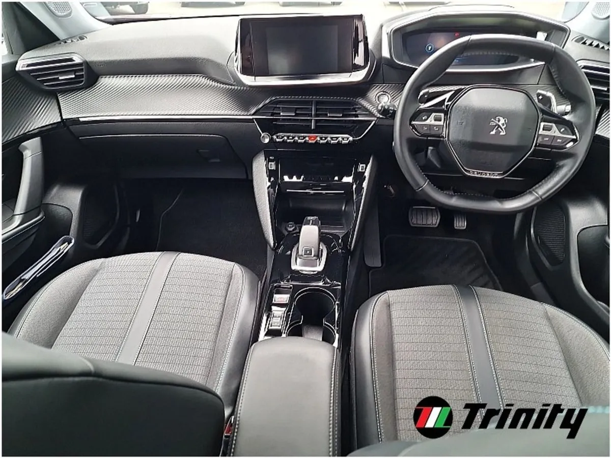 Peugeot 2008 1.2 Puretech 130BHP Auto Allure Trin - Image 2
