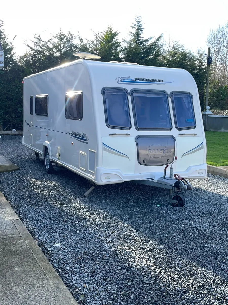 Bailey Pegasus - Image 1