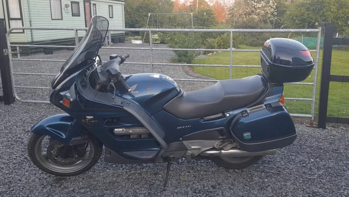 Honda ST 1100   2001 - Image 4