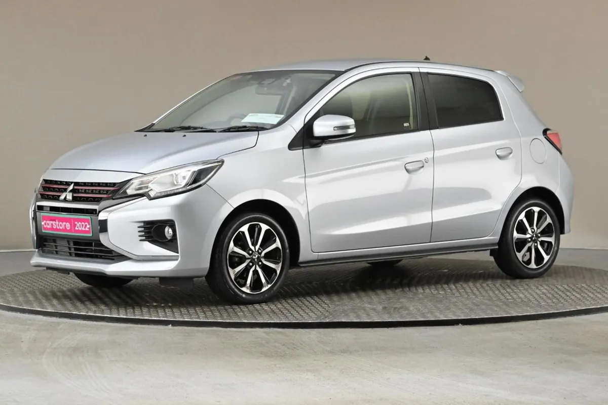 Mitsubishi Mirage 1.2 CVT  reverse Cam android Ca - Image 4