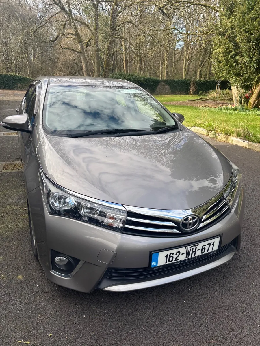 Toyota Corolla 2016 Luna - Low Mileage - Image 2