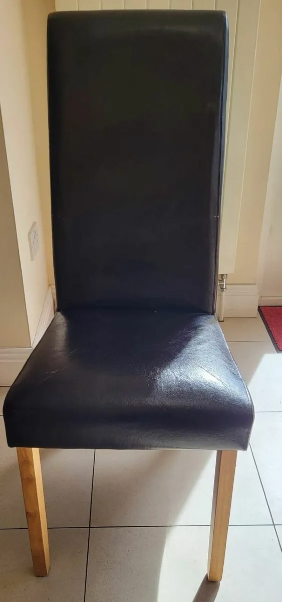 Dining room chairs - Image 1