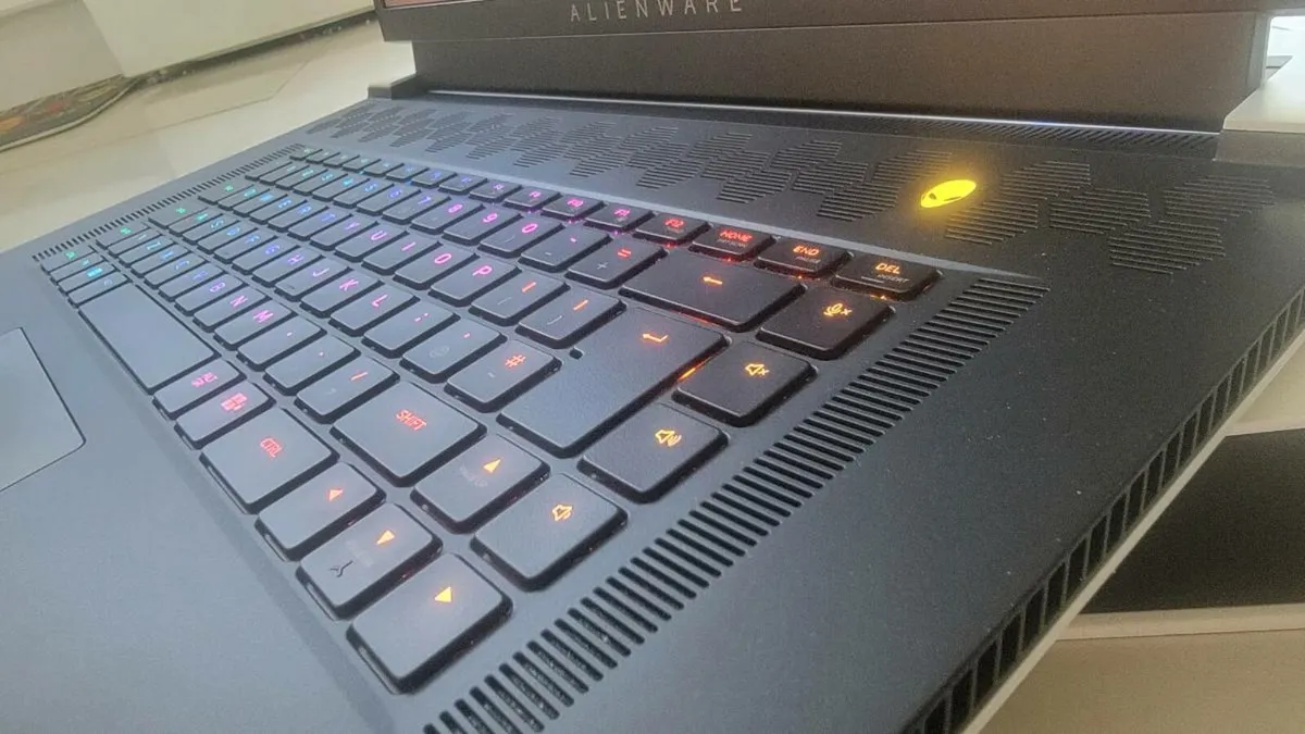 Alienware X17 R1 - Image 4