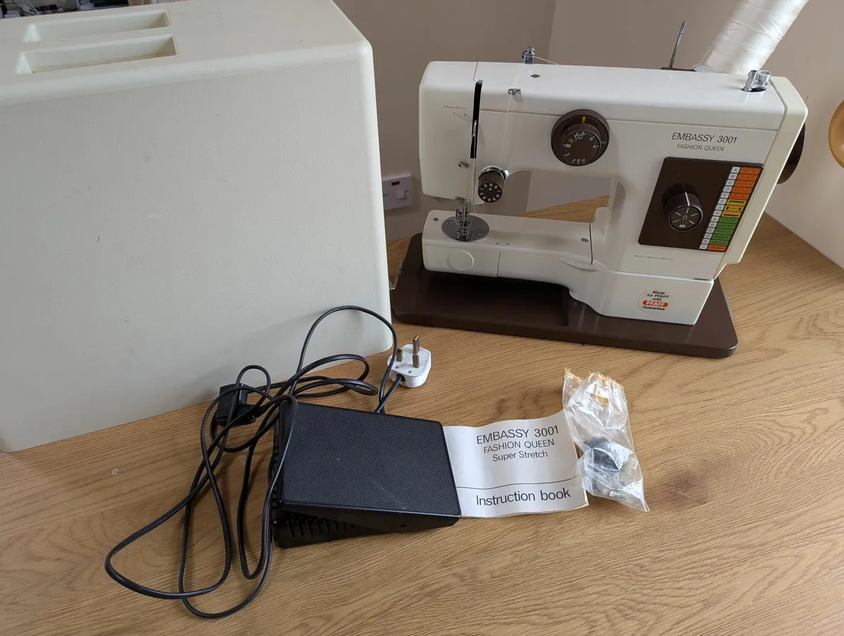 Sewing machine Pfaff - Image 3