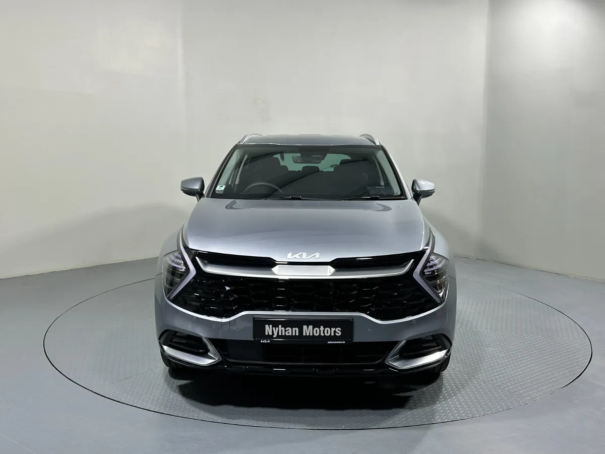 Kia Sportage New SEM PHEV (2025) - Image 3