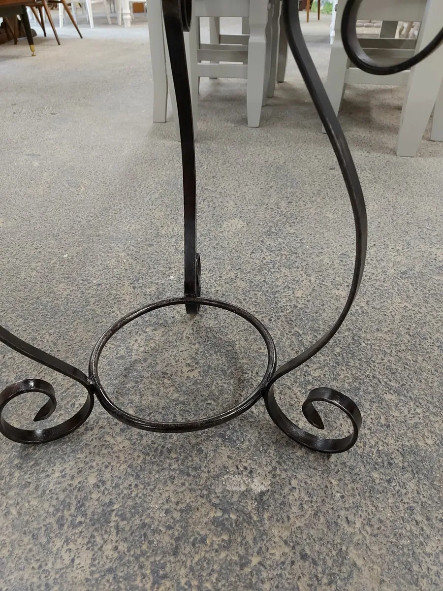 Wrought-iron base side table, artist painted top - Image 3
