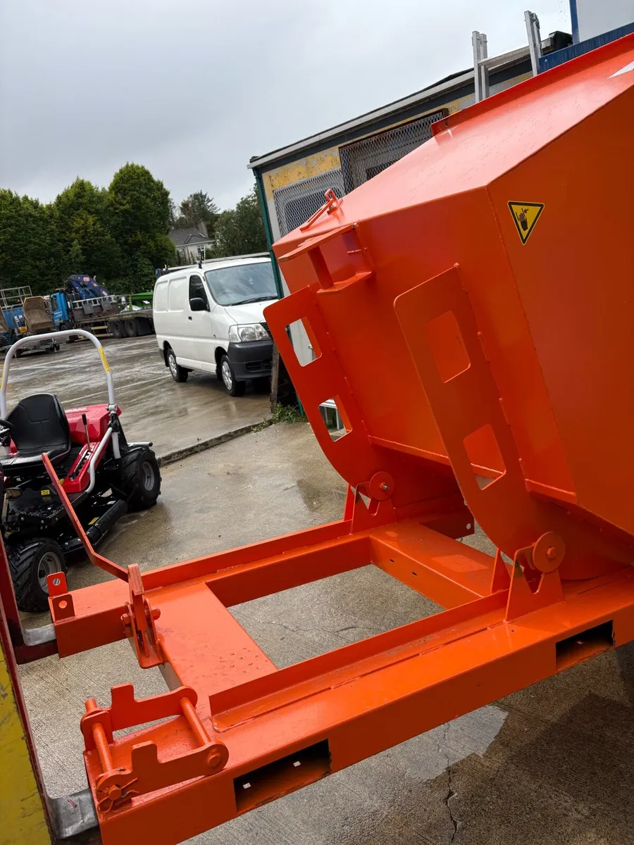 Forklift Tipping Skips 1200LTR - Image 4