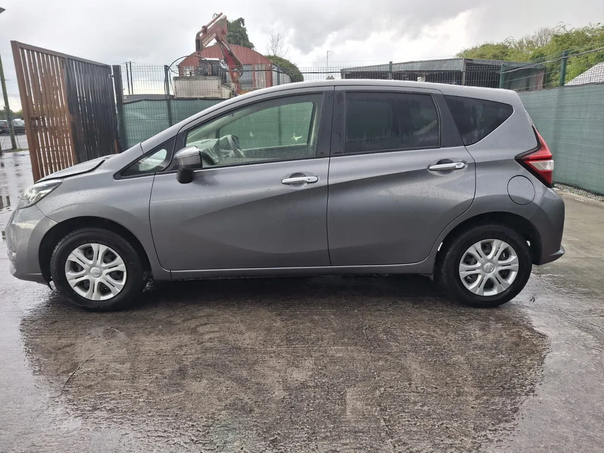 2019 Nissan Note Automatic light damage - Image 4