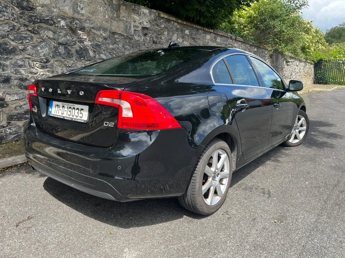 Volvo S60 2017 - Image 4