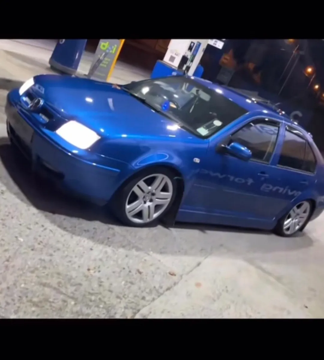 Volkswagen bora - Image 2