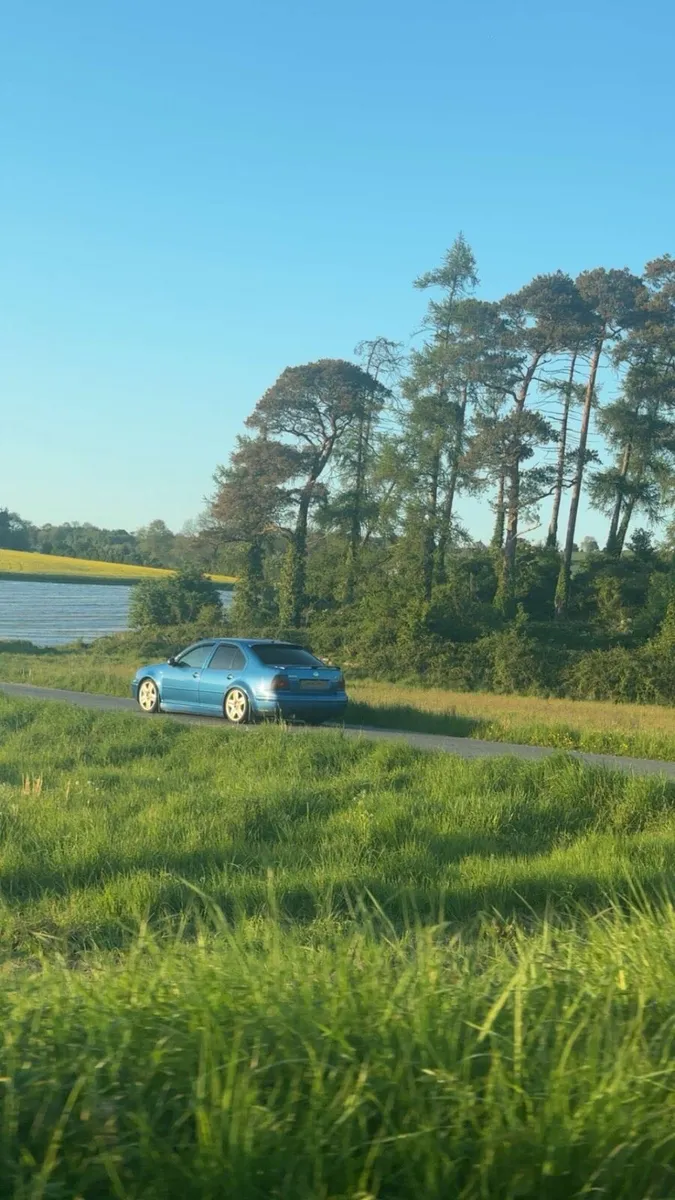 Volkswagen bora - Image 4