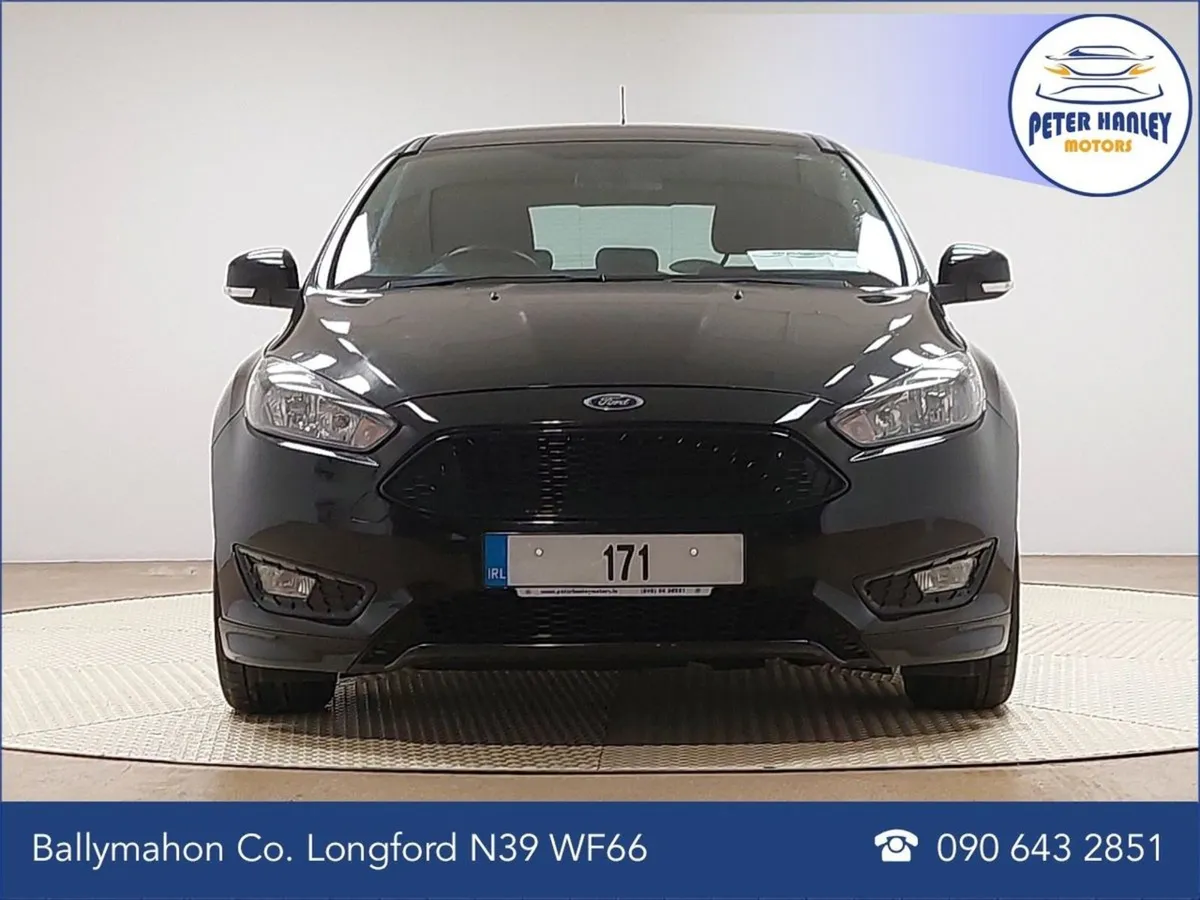 Ford Focus Focus St-line Tdci St-line Navigation - Image 4