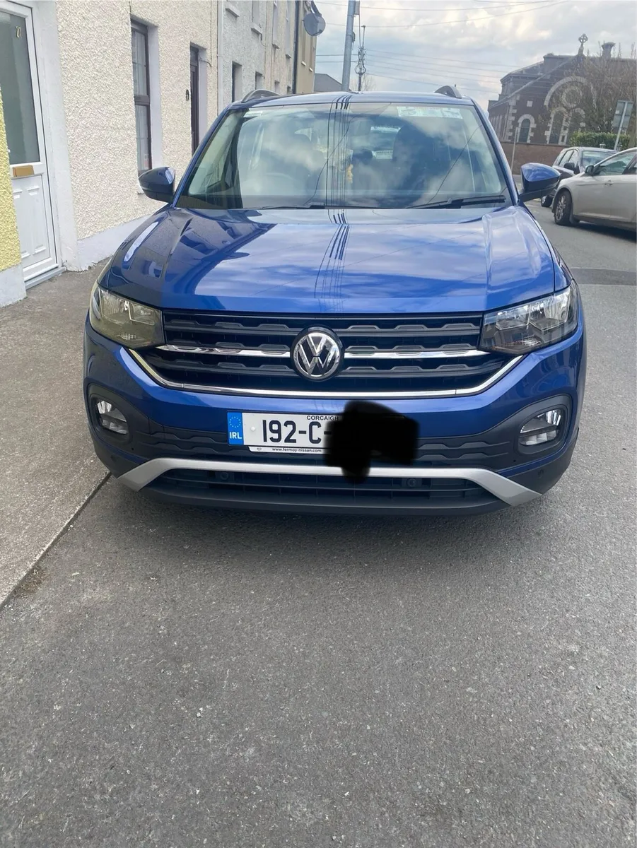 Car - Image 3