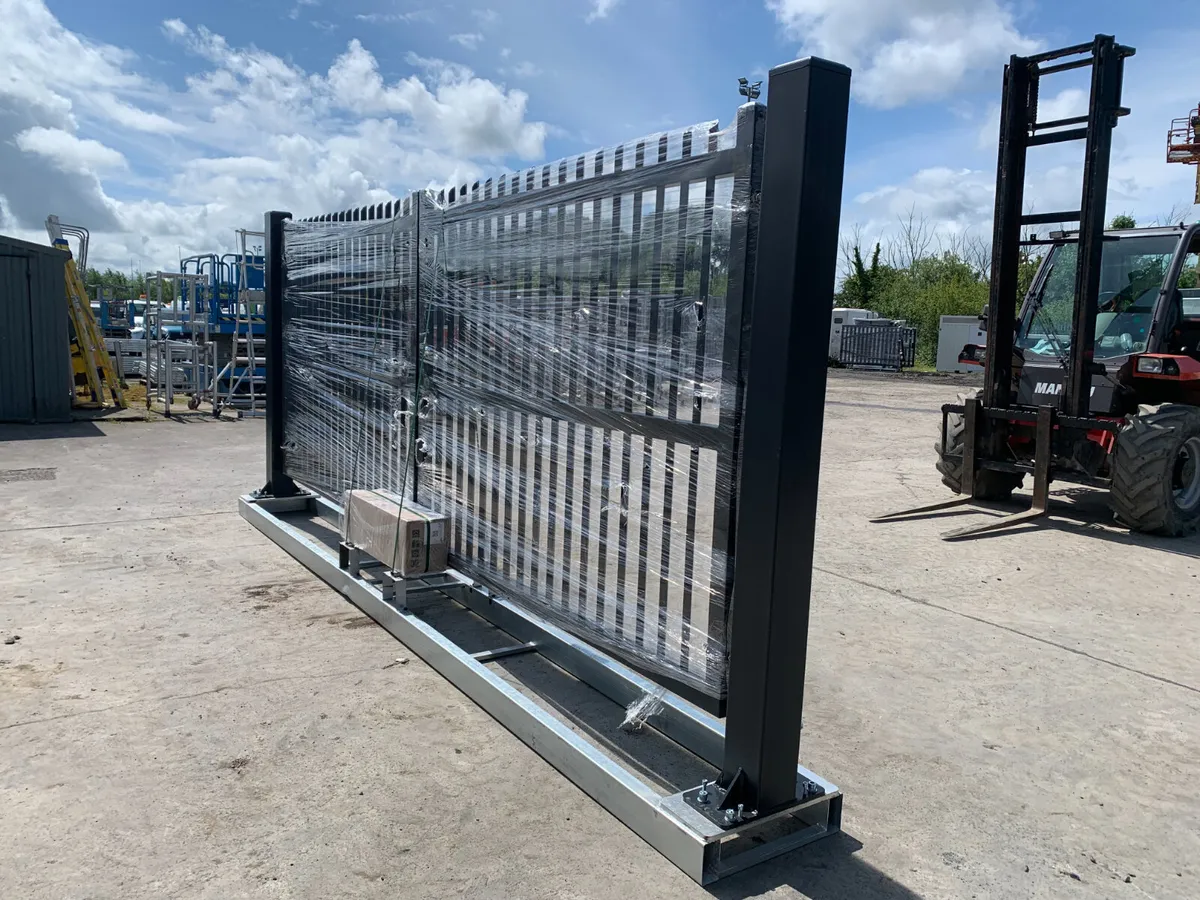 NEW/UNUSED 17FT ELECTRIC GATES FOR AUCTION - NAAS - Image 4