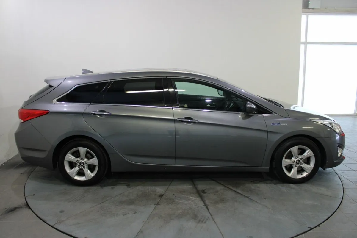 Hyundai i40 Style 1.7 Diesel - Image 4