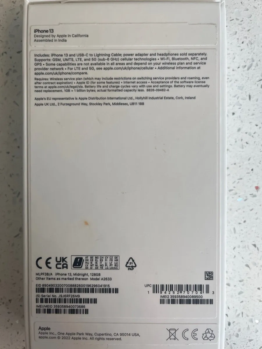 iPhone 13 - Image 2