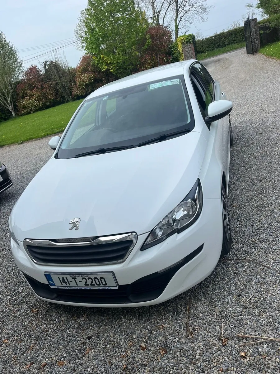 Peugeot 308 1.6 Manual - Image 2