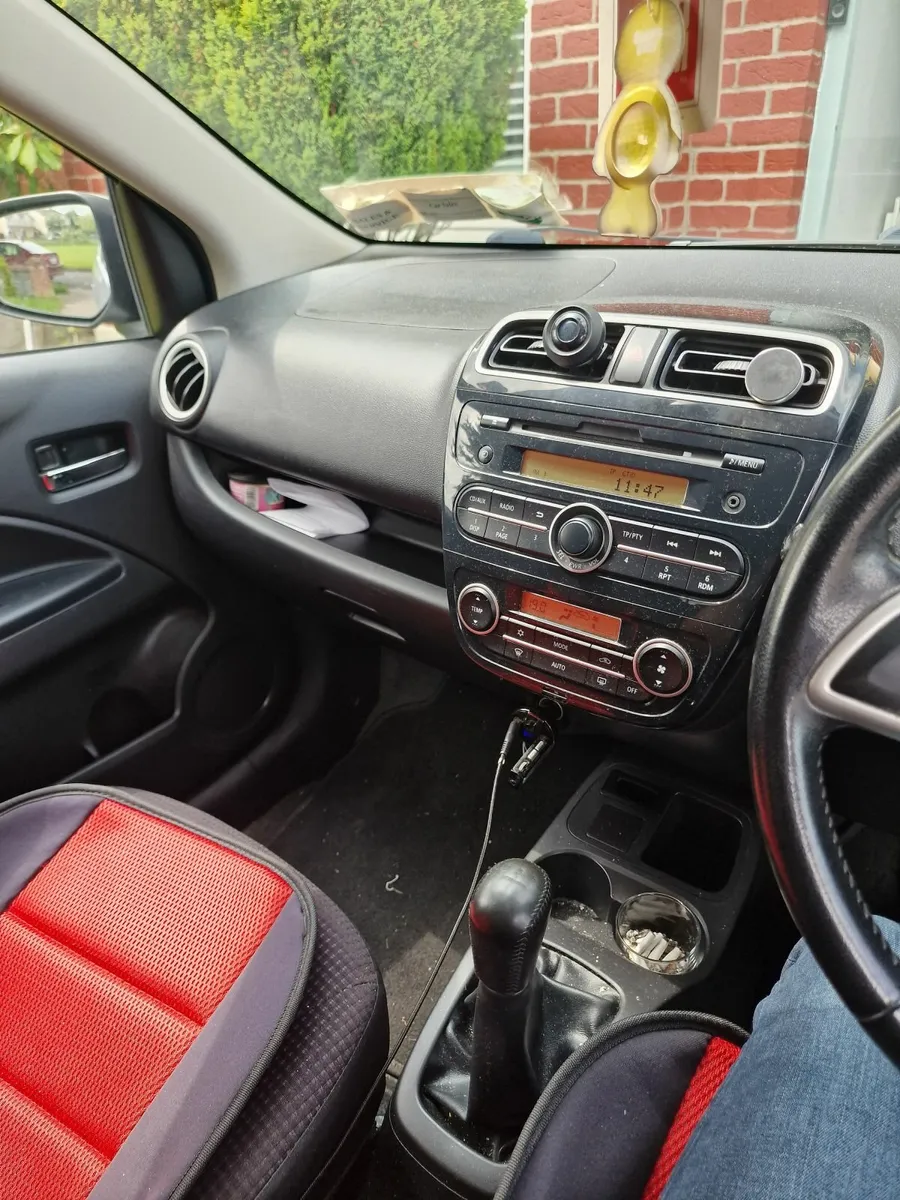 Mitsubishi Space Star 2013 - Image 3