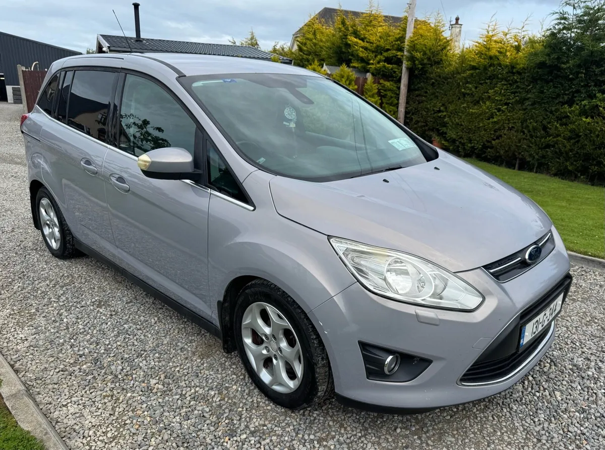 Ford C Max 6 Seater - Image 1