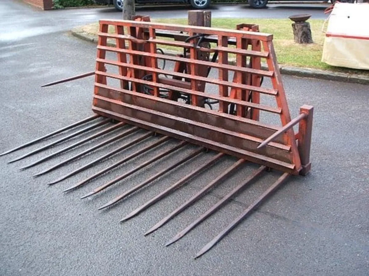 WYLIE 12 TINE BUCKRAKE - Image 1
