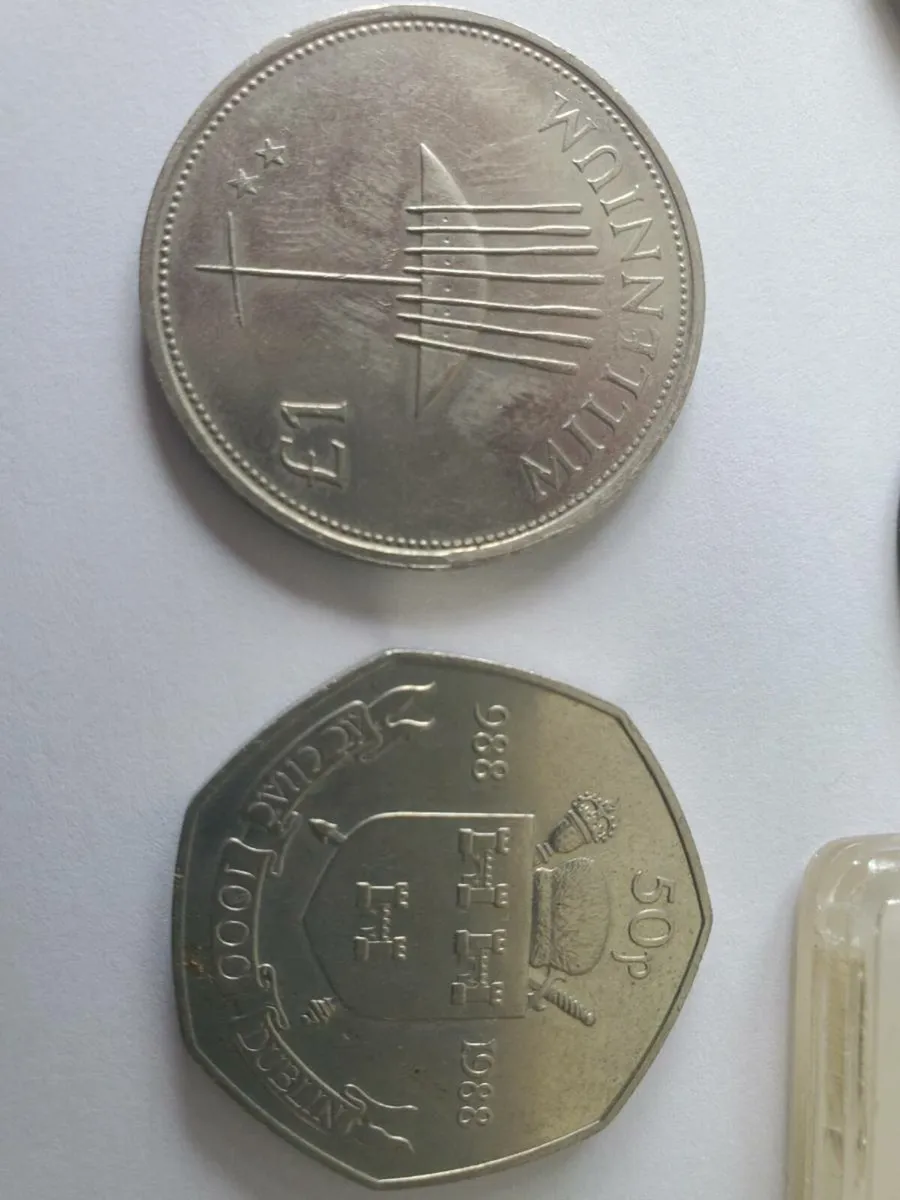 COLLECTIBLES coins - Image 2