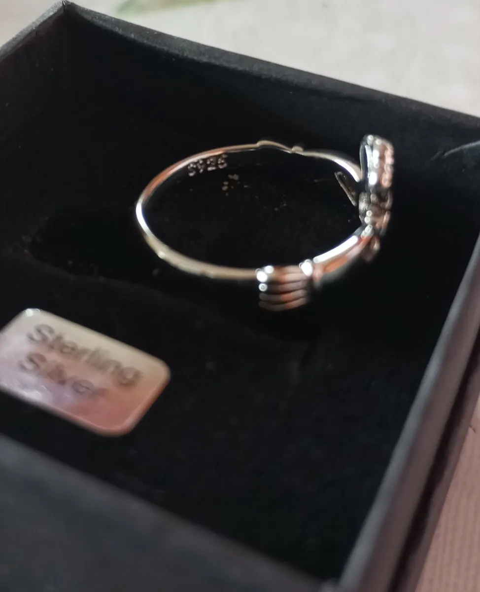 Silver Cladagh ring - Image 3