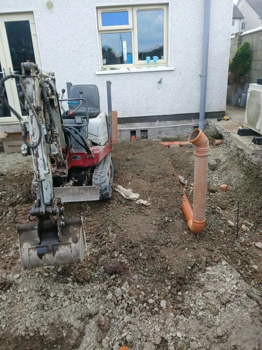 Digger hire with driver - Image 1