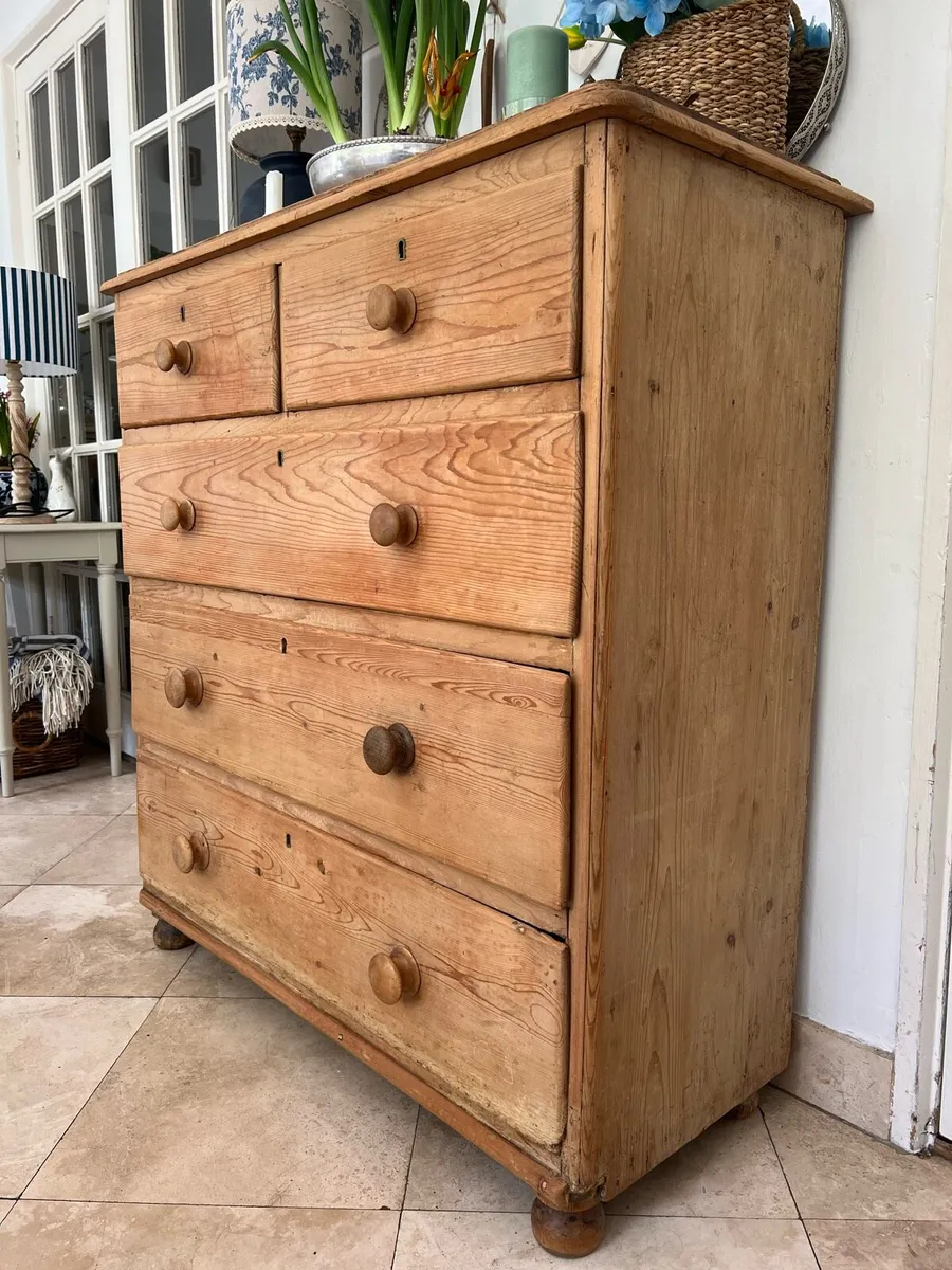 Antique pine chest of drawers - Image 2