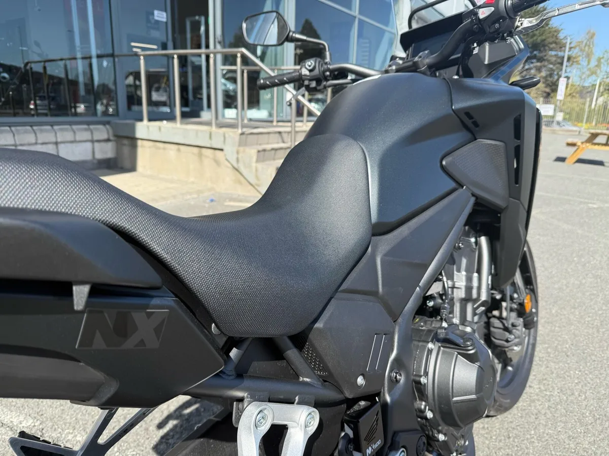 2024 Honda NX500 - Image 4