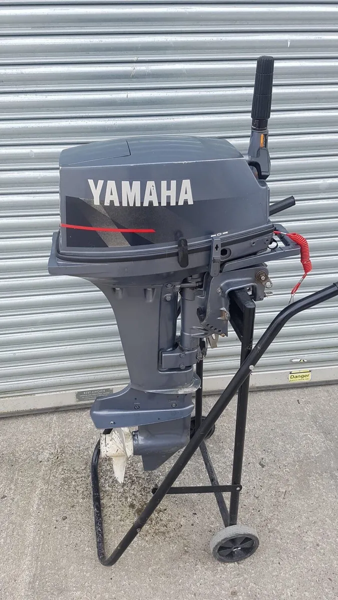Boat engine - Image 2