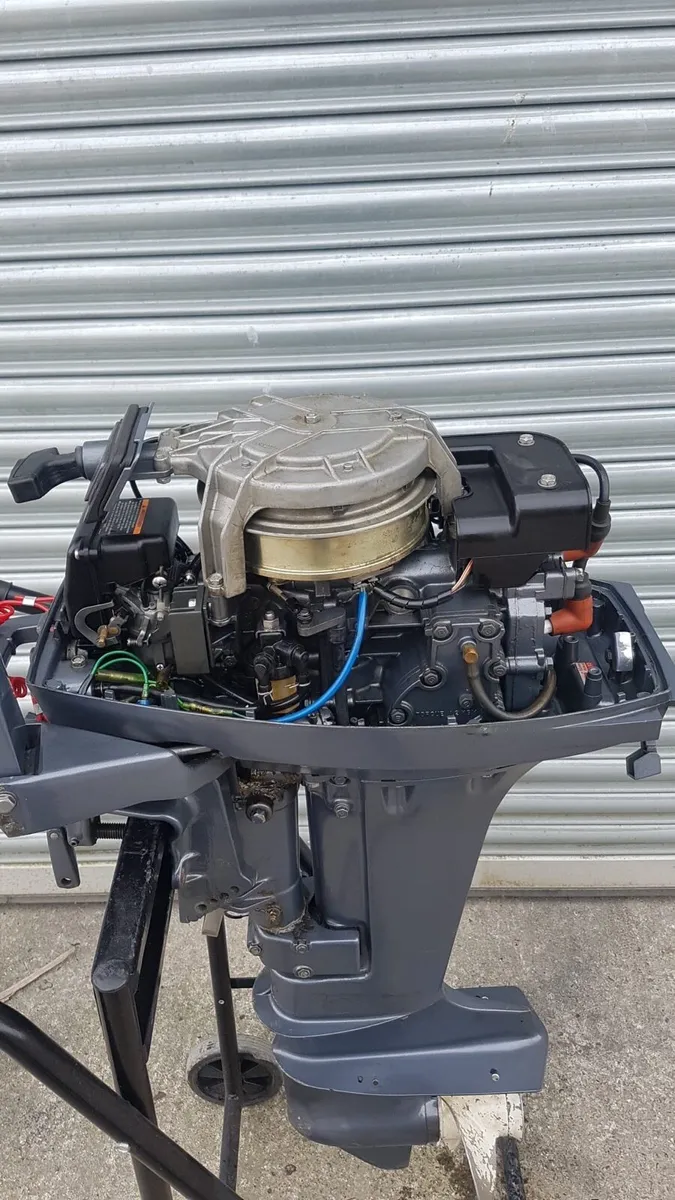 Boat engine - Image 4