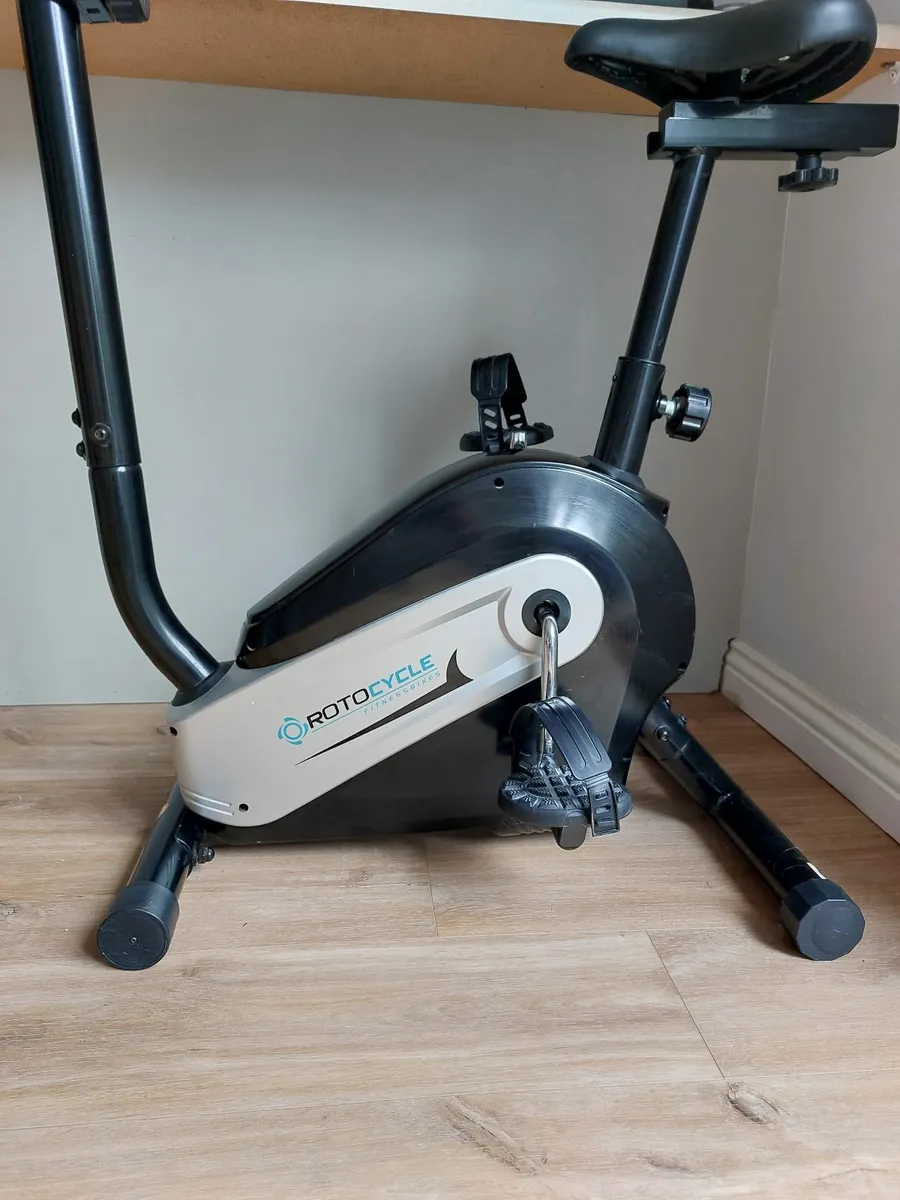Upright Exercise bike - Image 1