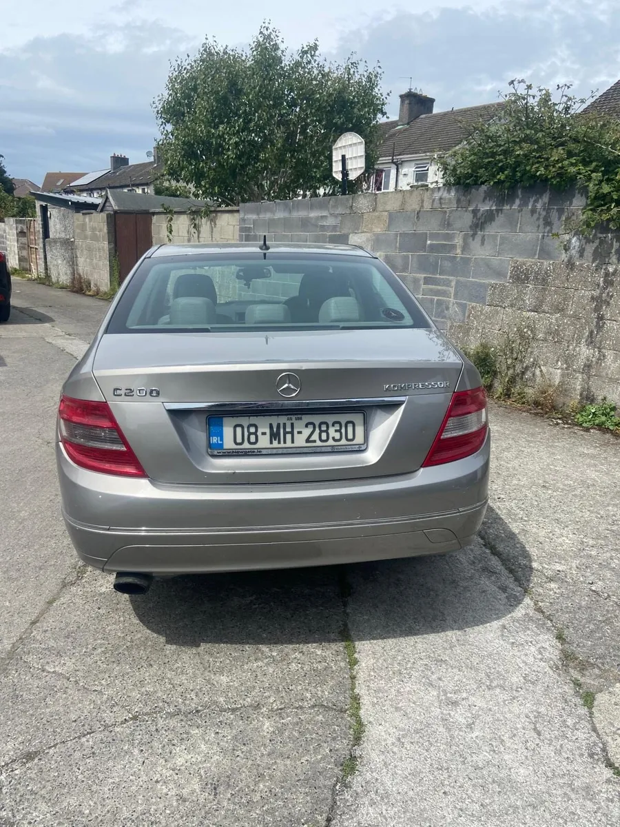 Mercedes C200 - Image 3