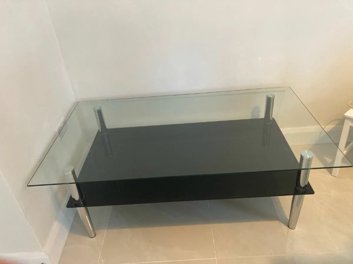 Glass Table 140 x 80 cm - Image 1