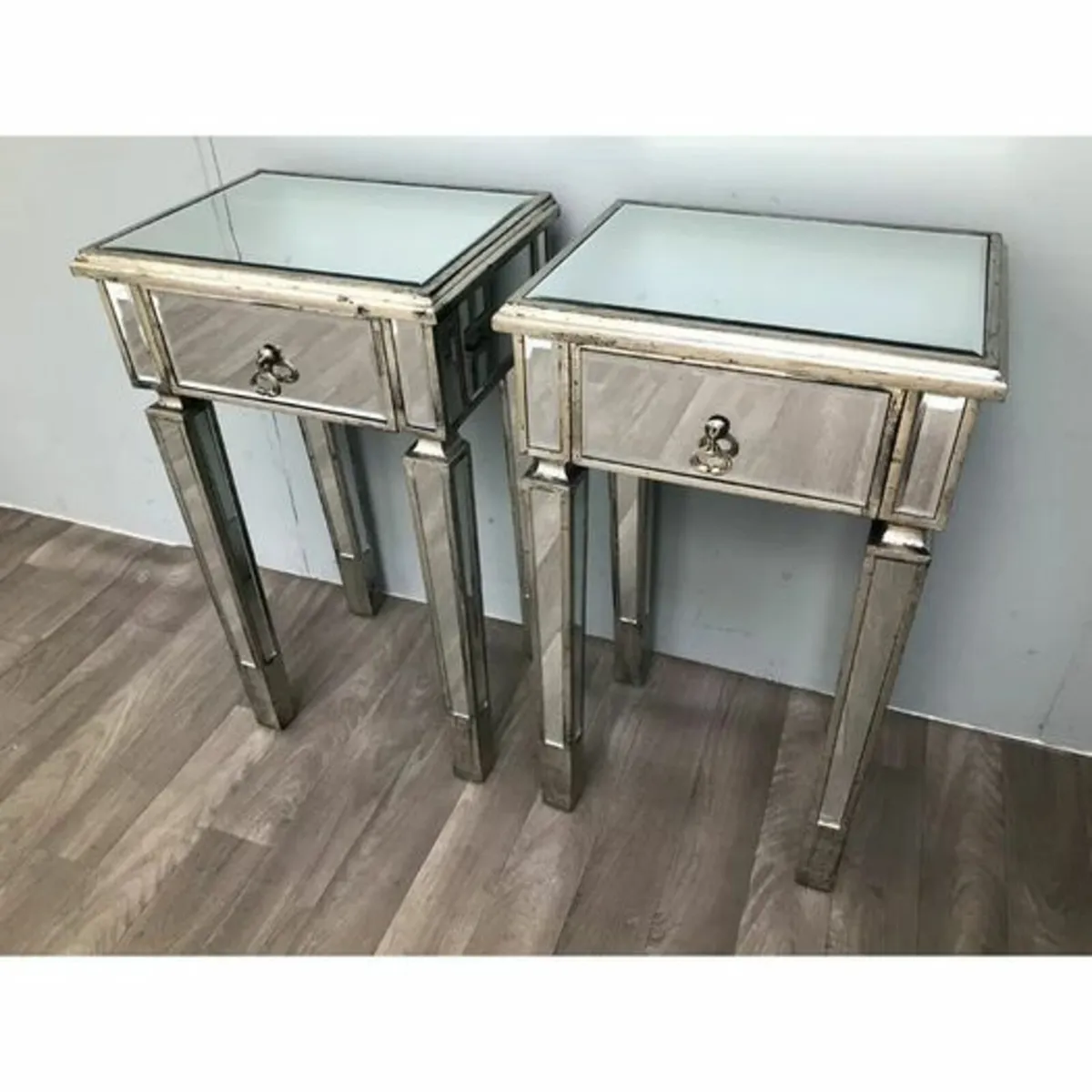 Damarion Side Table with Storage (Set of 2) - Image 2