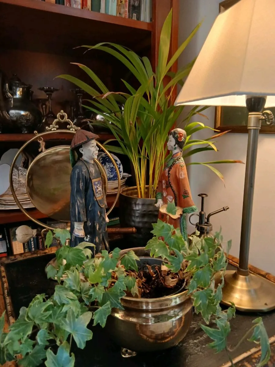 Pair Asian figures - Image 3
