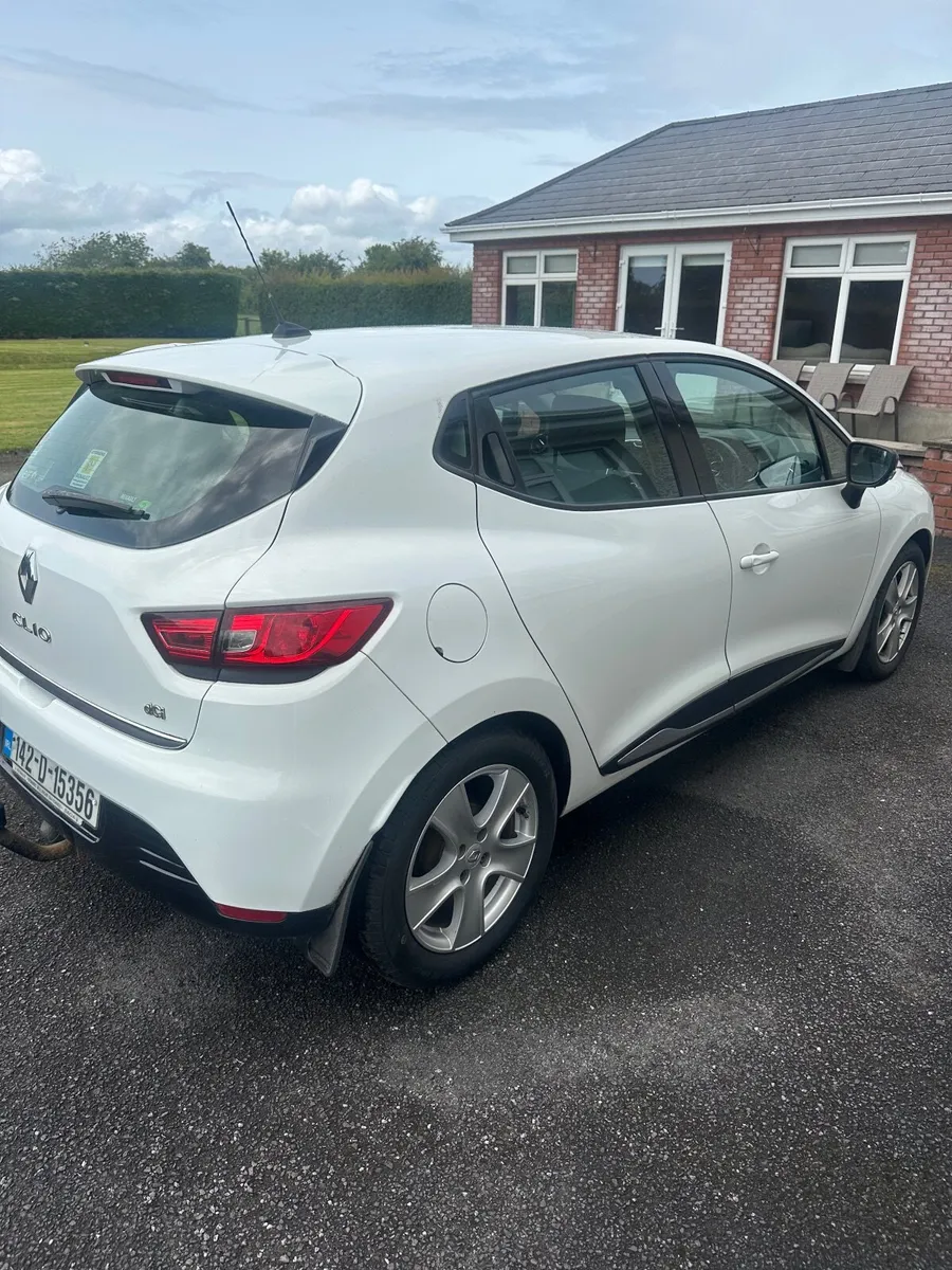 Renault Clio 2014 - Image 1