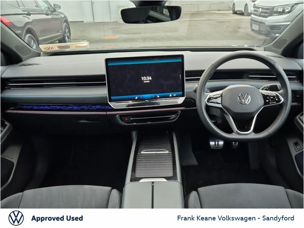 Volkswagen ID.7  pro Plus   ex-demo  77kwh 286HP - Image 2
