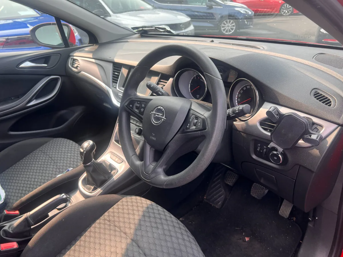 2016 Opel Astra Needs Timing Chain Replaced - Image 2