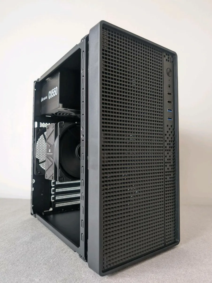 Intel Core 12th Gen i7-12700 Workstation PC - Image 3