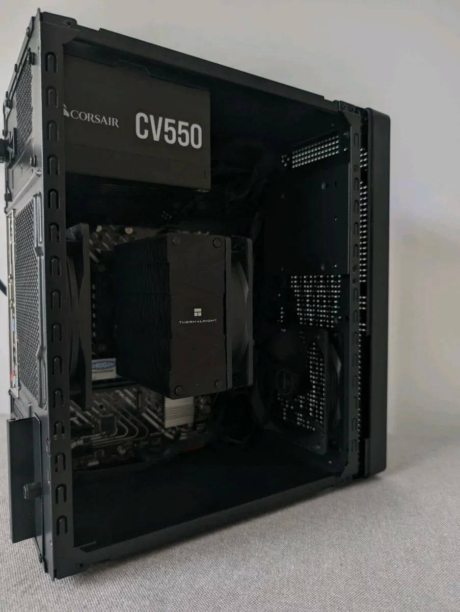 Intel Core 12th Gen i7-12700 Workstation PC - Image 4