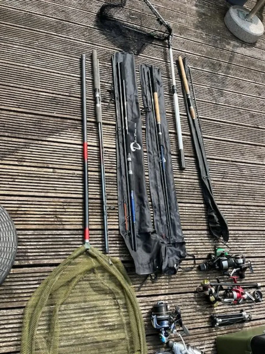 Fishing tackle and accessories - Image 4