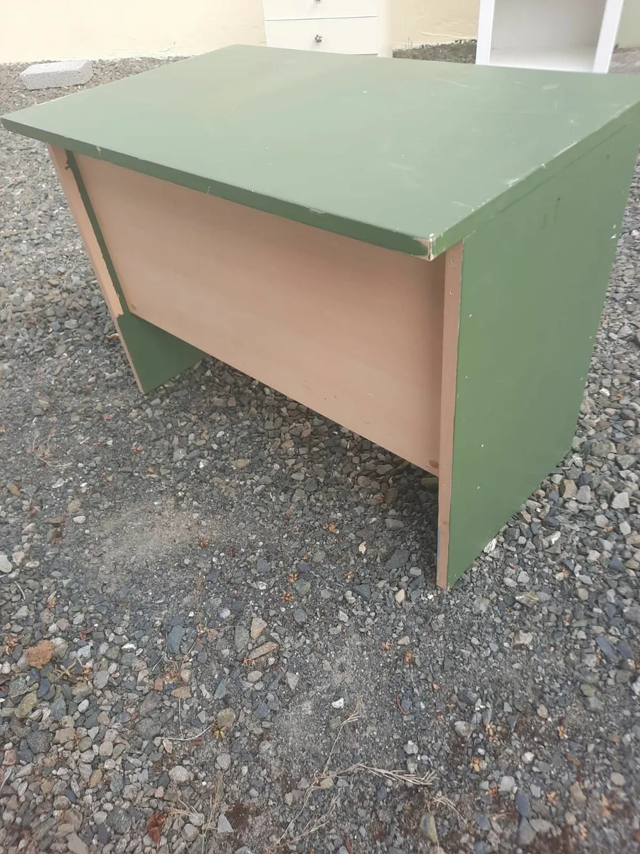 Desk - Image 1