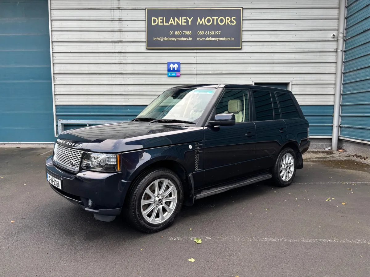 2012 Range Rover Vogue 4.4 N1 2 Seat Commercial - Image 1