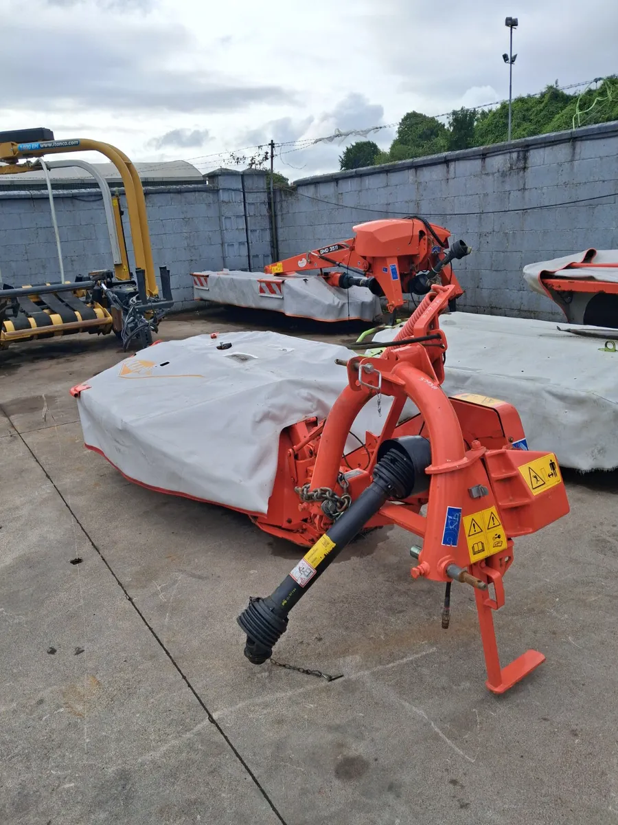 Kuhn GMD16 Mower - Image 1