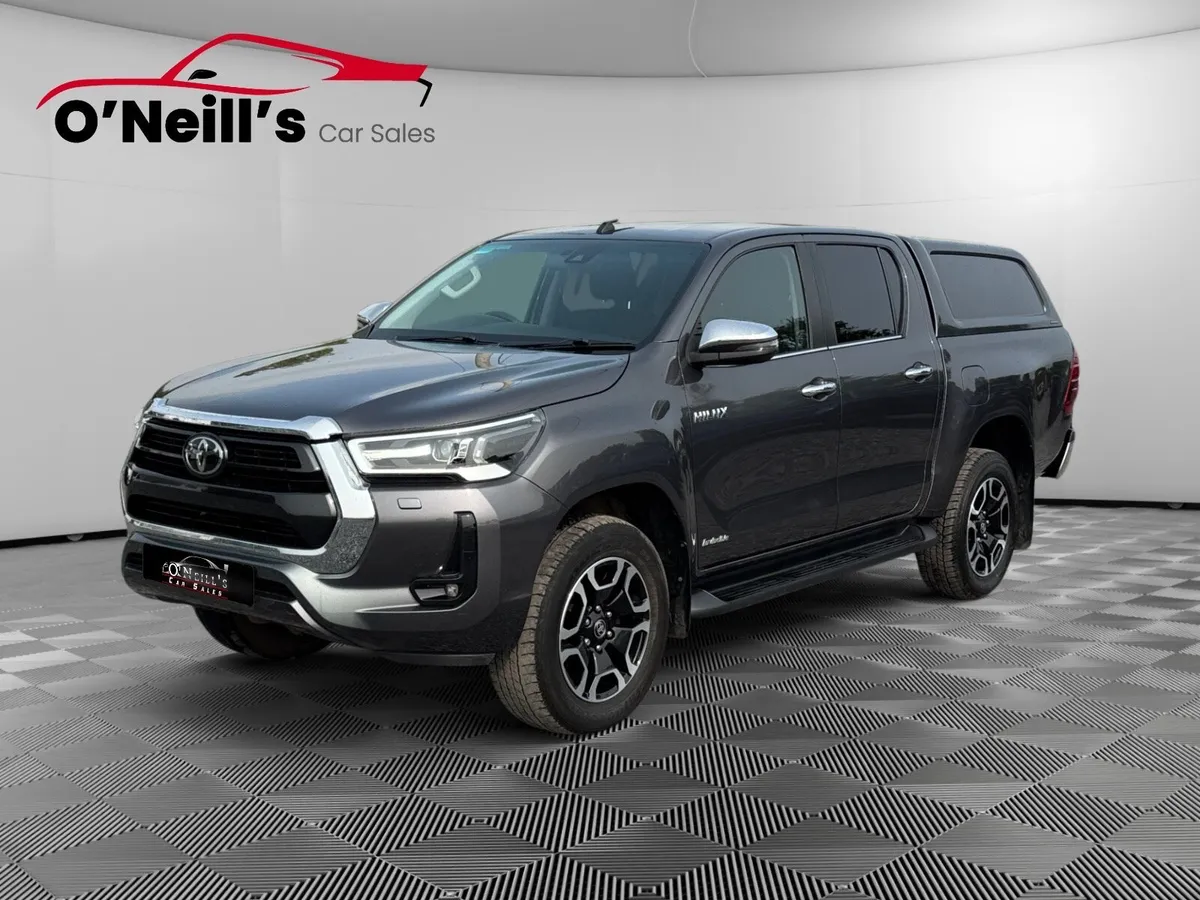 Toyota Hilux 2021 INVINCIBLE D-4D 4WD - Image 4