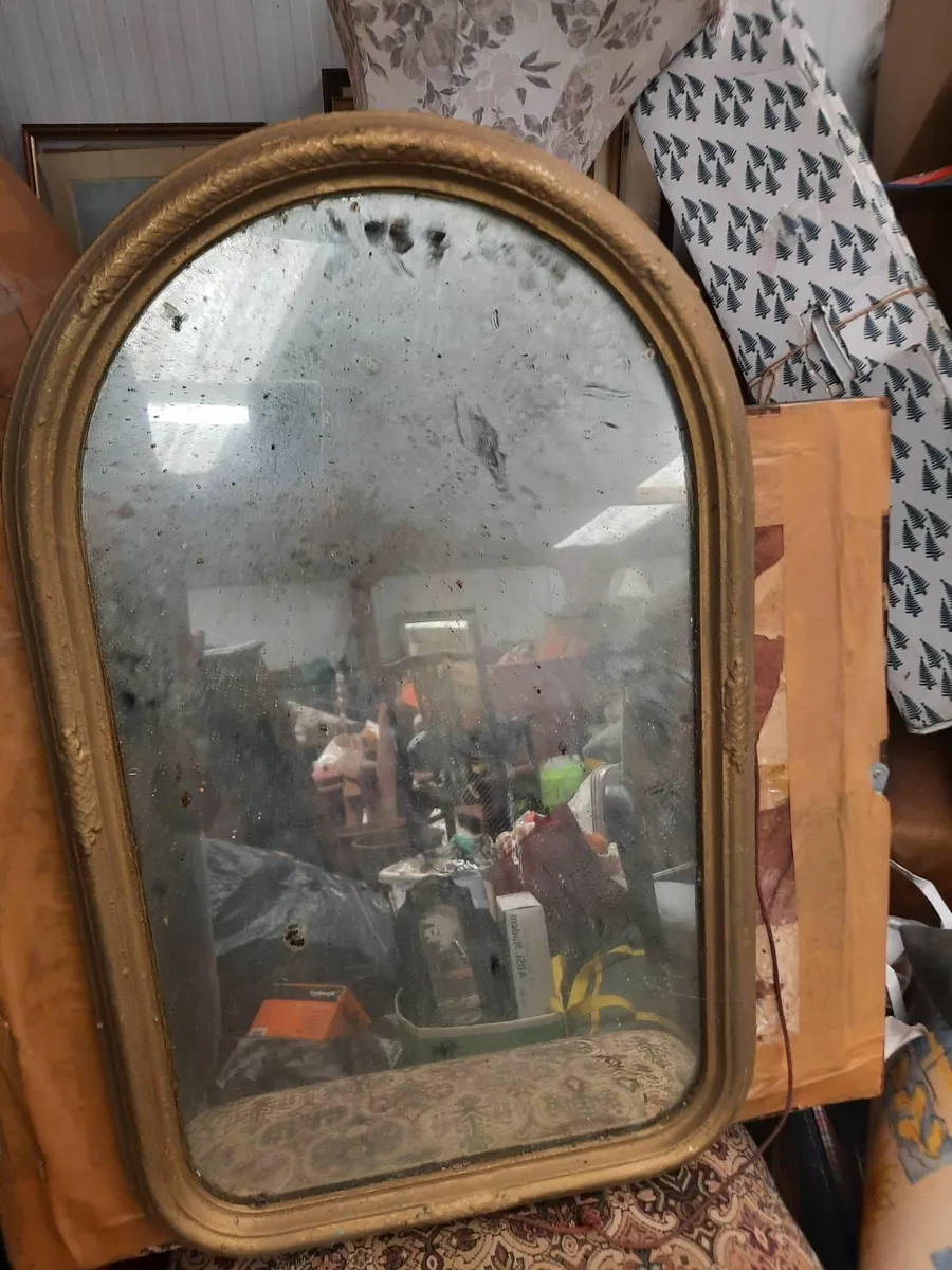 Antique mirror - Image 1