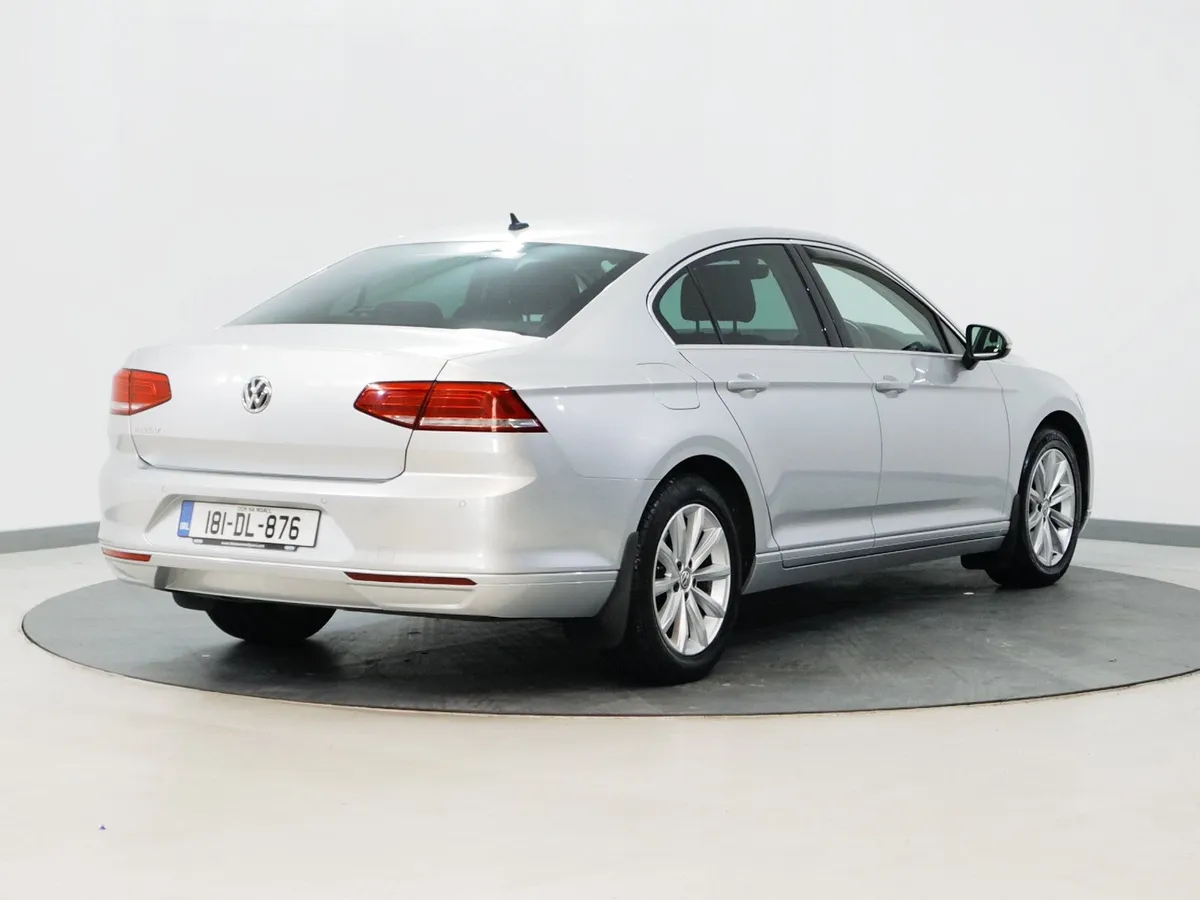 *98* Volkswagen Passat Comfortline 1.6 TDI - Image 4